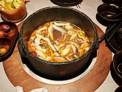 -芸山季·云南野生菌火锅(人民广场来福士店)