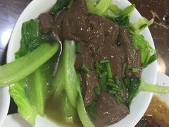陈光记烧味饭店-陈光记烧腊店(罗保博士街店)
