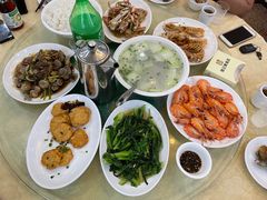 -锐记美食店·现捞海鲜(闸坡店)