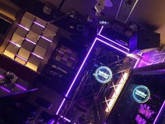 -温莎KTV(珠江路店)