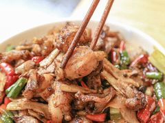 -鸿顺老铁锅美蛙鱼府(解放碑店)