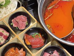 -匠牛亭·锅物烧肉放题自助(昆百大·泰业城店)