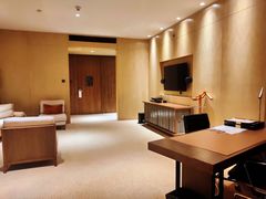 -上海衡山路十二号华邑酒店