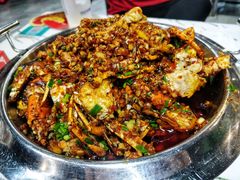 -凤凰路何眼镜香辣蟹(花果园店)