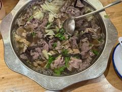 -谢老五跷脚牛肉·非遗传承店
