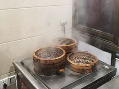 -舒小笼松针小笼包