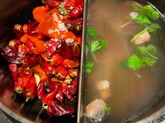 草本鸳鸯锅-盡膳口福跷脚牛肉火锅(晶耀前滩店)