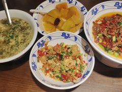 -八碗湘长沙市井菜(坡子街店)