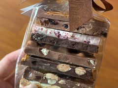 -Laderach 莱德拉(上海环贸iapm店)