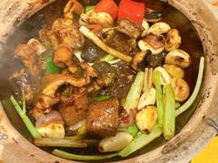 -天宝食坊·啫啫煲大排档(西华路店)