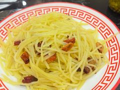 -九妹农家大铁锅东北菜(江湾店)