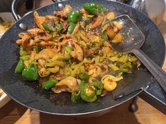 -聚鑫朋酸菜肥肠(九龙仓店)