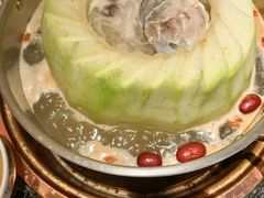 -得意咚瓜·顺德鱼生·冬瓜火锅(深圳首店)
