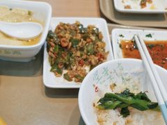 -老乡鸡(西岸凤巢店)
