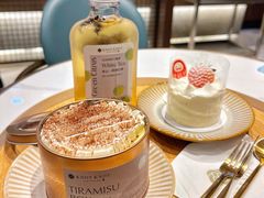 -KNOTKNOT珞珞·日式甜品(K11店)