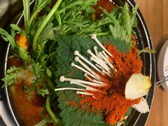 土豆排骨火锅-喇喇排骨火锅·传统韩式脊骨汤(望京西园总店)