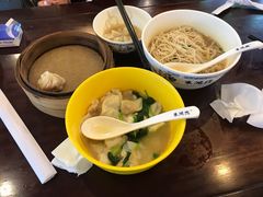 -朱鸿兴面馆(镇湖店)