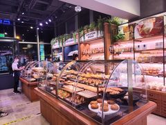 面包甜点陈列柜-巴黎贝甜(五道口店)