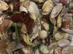 辣炒小蛤蜊-船歌·鱼水饺青岛菜(闽江二路店)