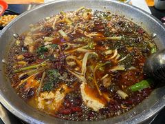 -小饕荟雅安贡椒鱼鲜馆(广福桥店)