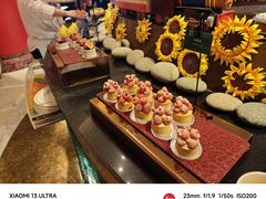 -咖啡苑自助餐厅·中国大饭店