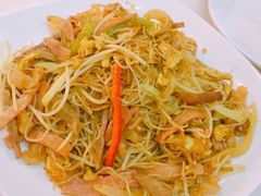 -香港新发烧腊茶餐厅(万象店)