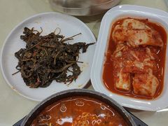 -服务大楼冷面(延大店)