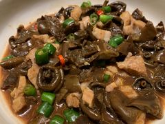 -湘潭九龙鱼头店(城南西路店)