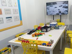 -童程童美·信息学竞赛·乐高机器人编程(长宁来福士校区)