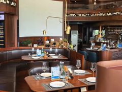 -MONICH牛排融合餐厅(和义大道购物中心店)