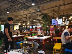 大堂-钢管厂歆瑞源油卤串串香(春熙路太古里店)