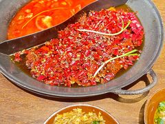 -萍姐火锅·公路夜市(武汉首店)