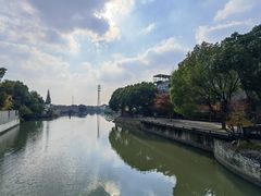 -苏州本色美术馆