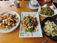 -盐帮食坊•小河帮川菜(四川师大店)