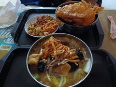 柳州正宗螺蛳粉-红鼻子桂林米粉(金唐新光界店)