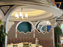 -哈啾嗨·新概念蒙餐(红星新城店)