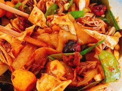 -拿渡麻辣香锅(世茂广场·工三店)