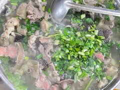 -小杨翘脚牛肉