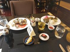 -圣丰索菲特·2 On 988 Café 自助餐厅