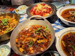 -川流不息·地道川菜·小龙虾(新松江路店)