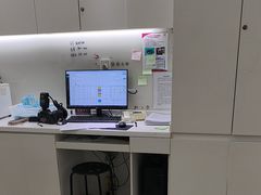 -雅悦齿科(顾村公园店)