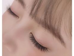 -七月美睫 美甲