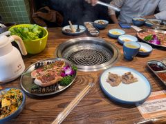 -明洞阿姨·韩式酱蟹烤肉·创意料理(三元桥店)