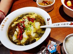 -渝是乎酸菜鱼(龙旗购物中心店)