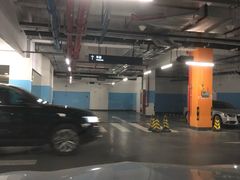 -虹口SOHO-停车场