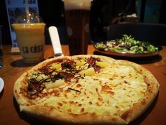 -乐凯撒披萨(东方新世界店)