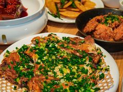 -嫩芽 ·地道重庆菜(十八梯露台夜景店)