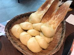 锅边馍馍-有红鸡毛店·川菜(建设路店)