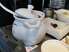 -海底捞火锅(璞丽中心店)