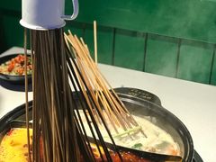 -钢管厂五区小郡肝串串香(滨江店)